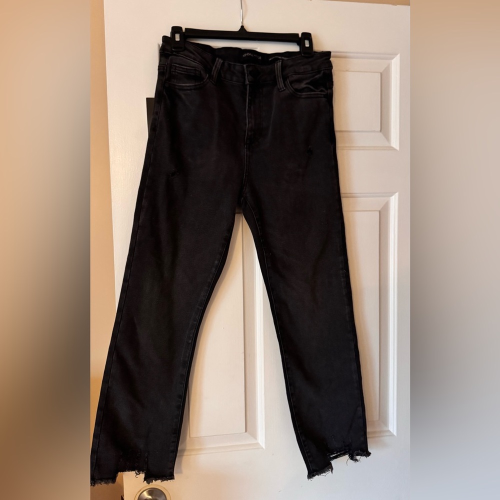 Kendall + Kylie The Icon High Rise Straight Jeans (Black, Size 9/29)